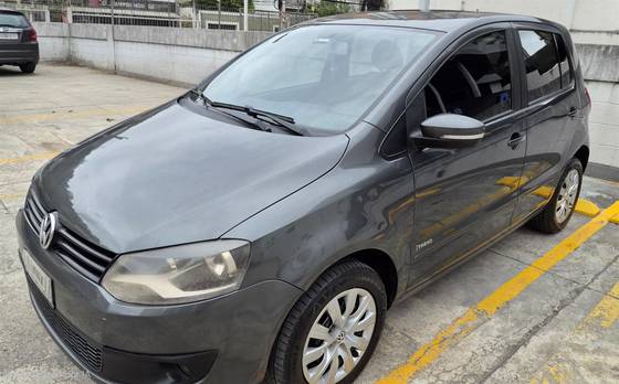 VOLKSWAGEN FOX 1.6 MI 8V FLEX 4P MANUAL VOLKSWAGEN FOX 1.6 MI 8V FLEX 4P MANUAL